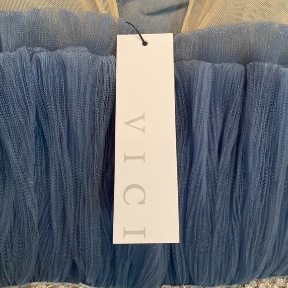 NWT MODERN DAY CINDERELLA STRAPLESS
TULLE DRESS - BLUE - Size XSmall - Picture 6 of 8